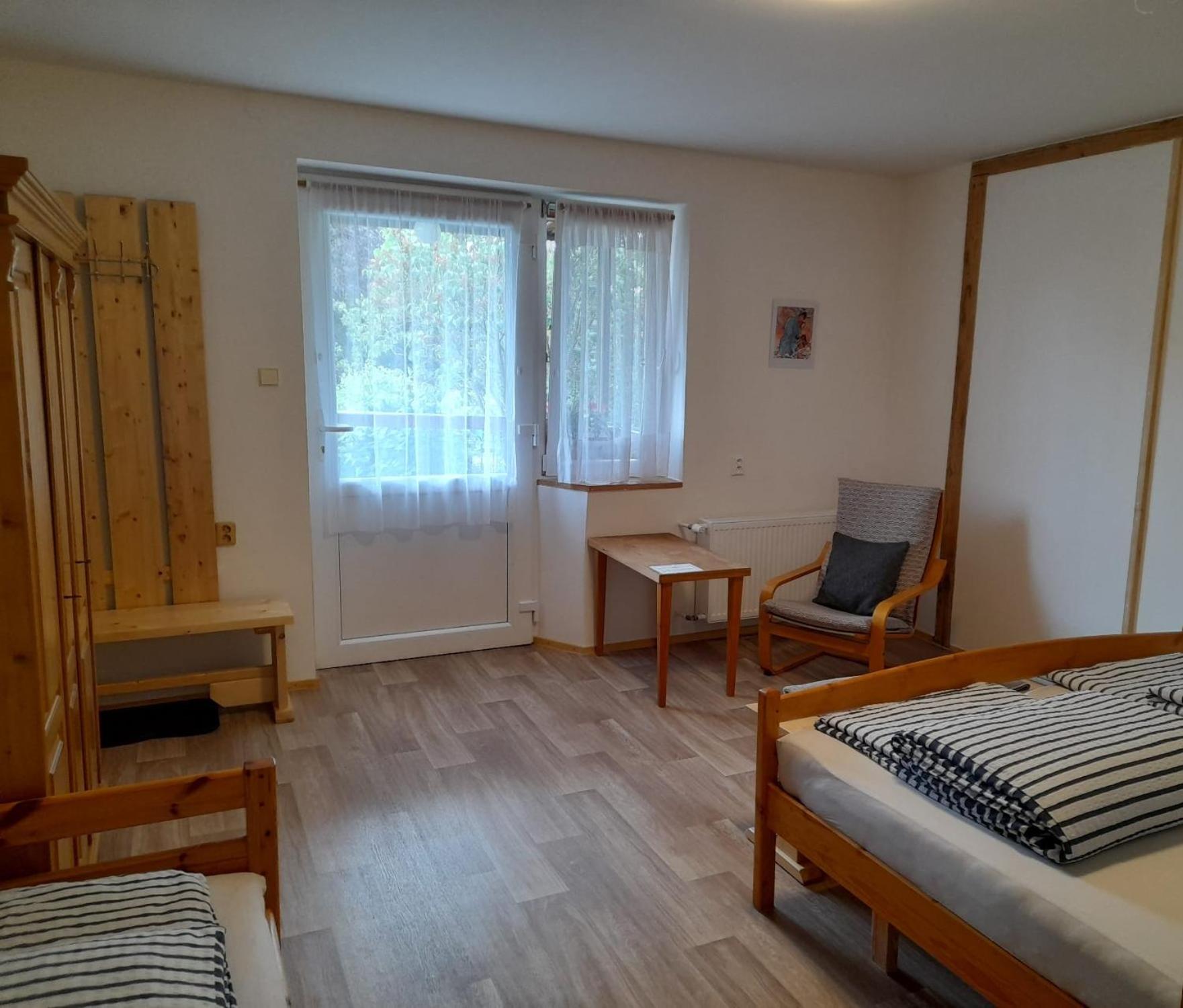 Appartement Hrncirna à Kněževes Extérieur photo