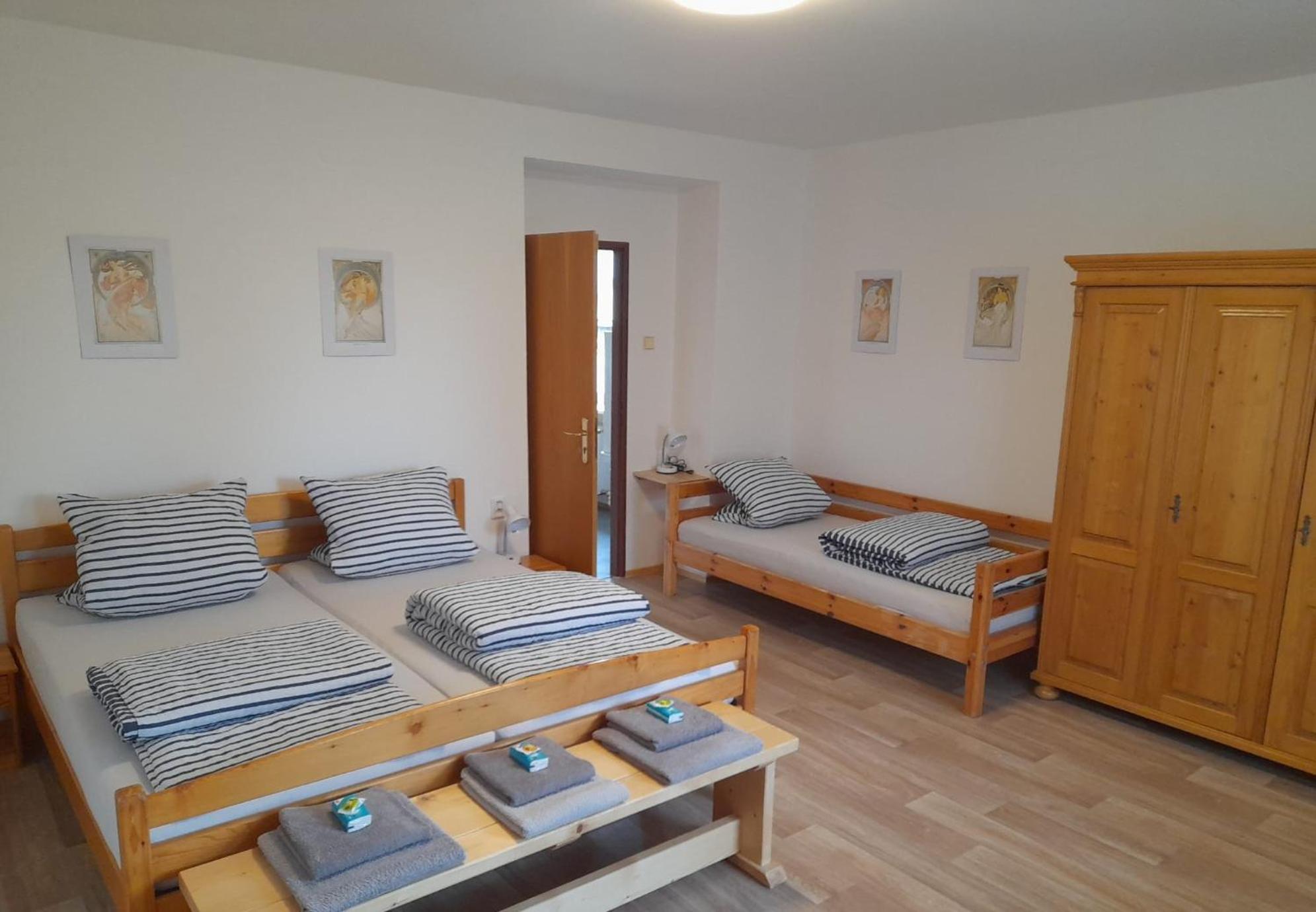 Appartement Hrncirna à Kněževes Extérieur photo